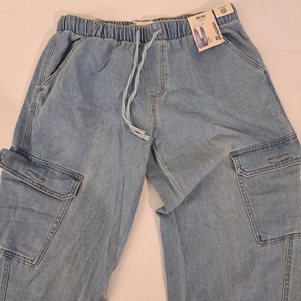 No Boundaries Womens Pants L Light Wash NWT Cargo Jogger 1839-700